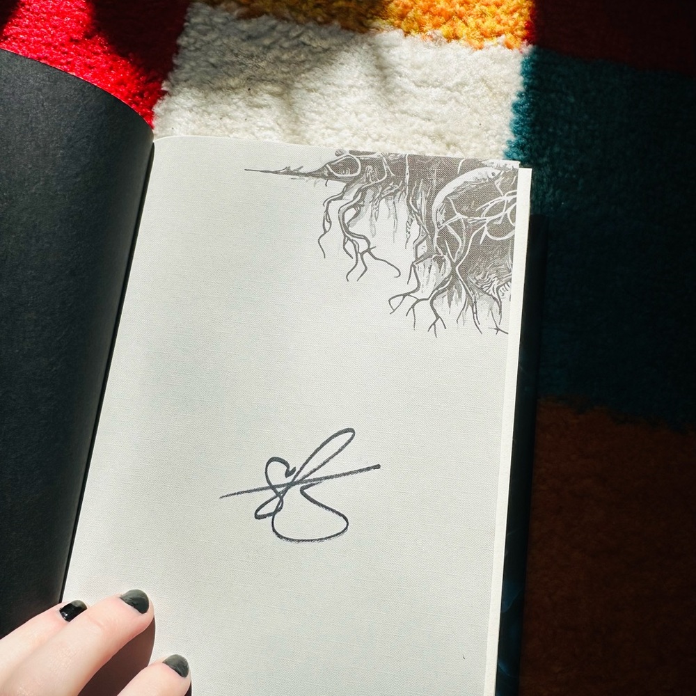 Signed Edition of 'Bury Our Bones in the Midnight Soil' by V.E. Schwab - Picture 2 of 2